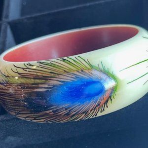 Beautiful hand-painted "Peacock" bracelet!